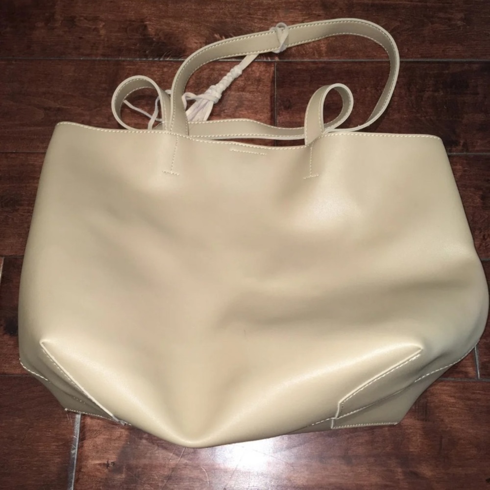 Tote